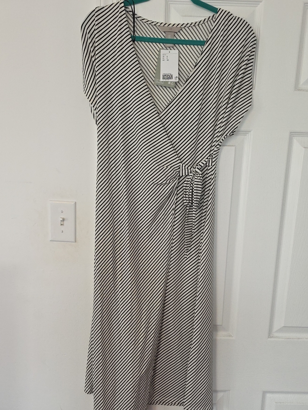 H&M Black and White Diagonal Stripe Wrap Midi Dress
